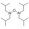 四(2-甲丙基)-μ-氧二铝，10%甲苯溶液